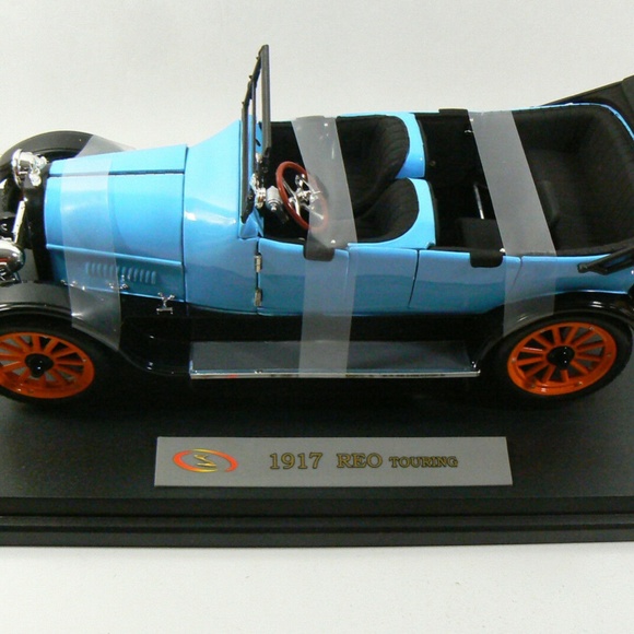 FAIRFIELD MINT 1917 REO TOURING BLUE WITH ORANGE WHEELS SIGNATURE SERIES - Picture 2 of 11